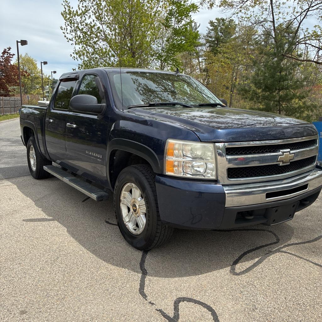 2010 Chevrolet Silverado 1500 LT 4X4 Crew Cab's photo
