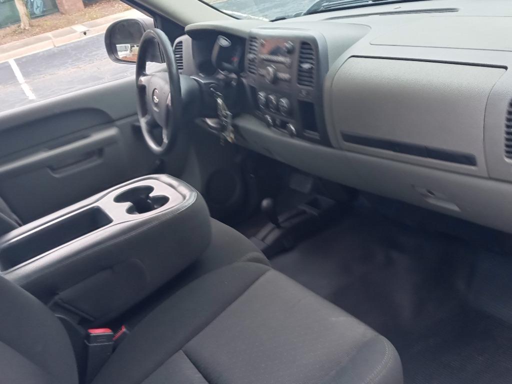 2011 Chevrolet Silverado 1500 Work Truck - Photo 9